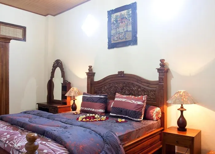 Pondok Oka Homestay بيت ضيافة *