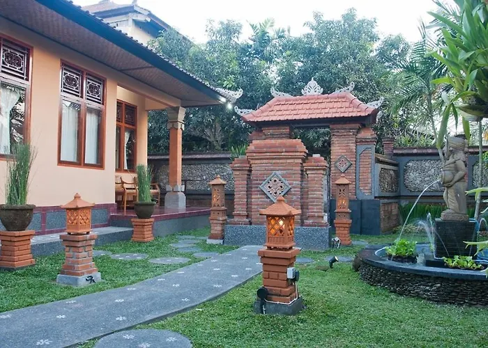 Pondok Oka Homestay بيت ضيافة