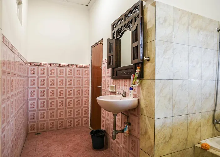 Pondok Oka Homestay بيت ضيافة أوبود